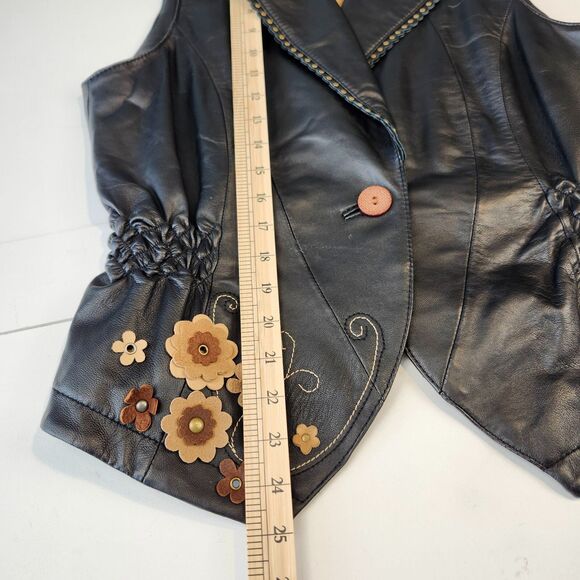 Wilsons Women's Leather & Suede Vest Whimisgoth Black Studded Biker size Large - Picture 9 of 12